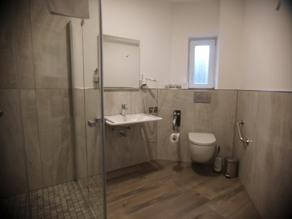 Apartment Hotel Ruether Papenburg Bagian luar foto